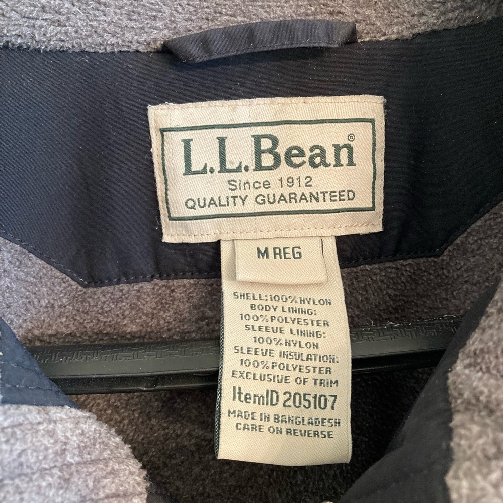 L.L. Bean Men's Jacket - Picture 3 of 9